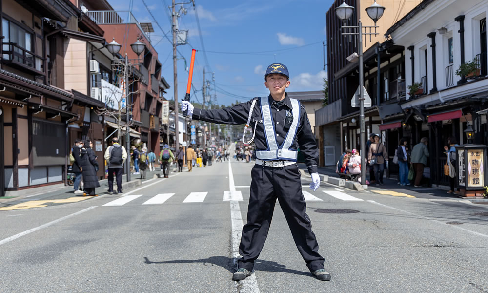 誇りを持てる仕事であることを、制服を通じて伝えたい